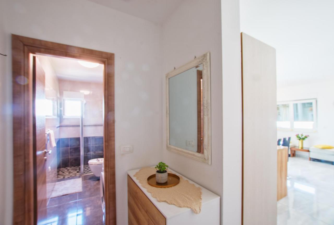 Judita Trogir Extérieur photo